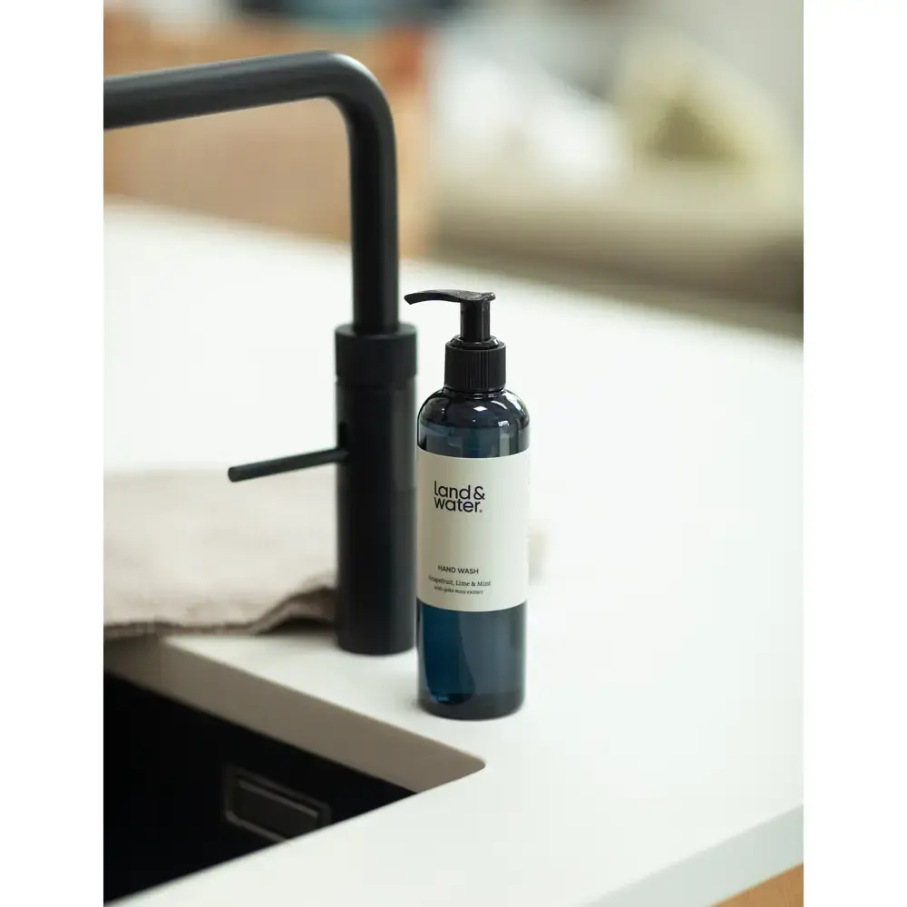 land&water Grapefruit, Lime & Mint Hand Wash 250ml